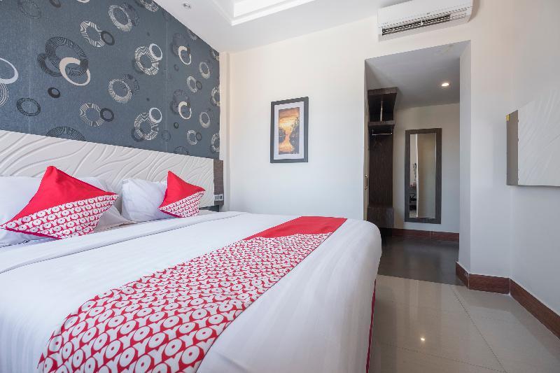 Collection O 1301 Hotel Grand Citra Makassar Exterior photo